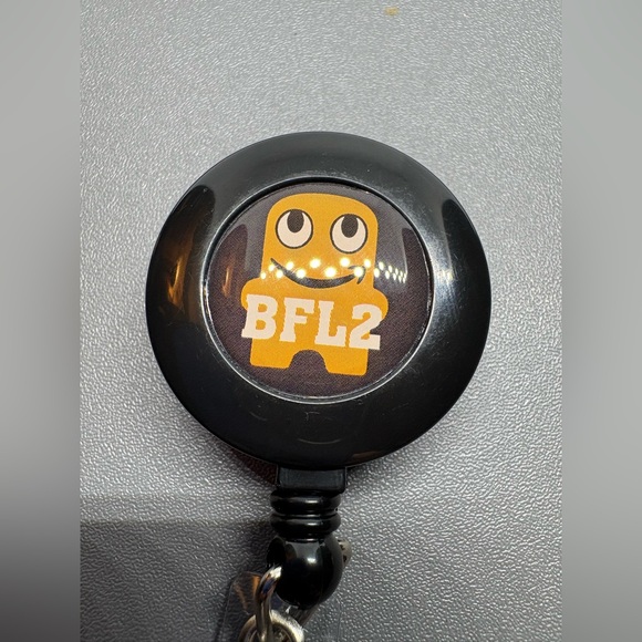 Amazon Badge Retractable Retractor Exclusive Peccy BFL2 Work Worker Cool Swag - Picture 2 of 8